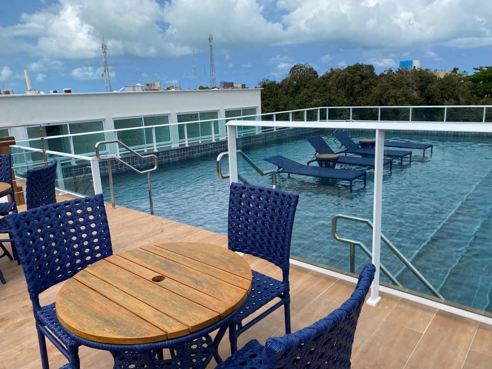 Balcony/Terrace, Swimming pool