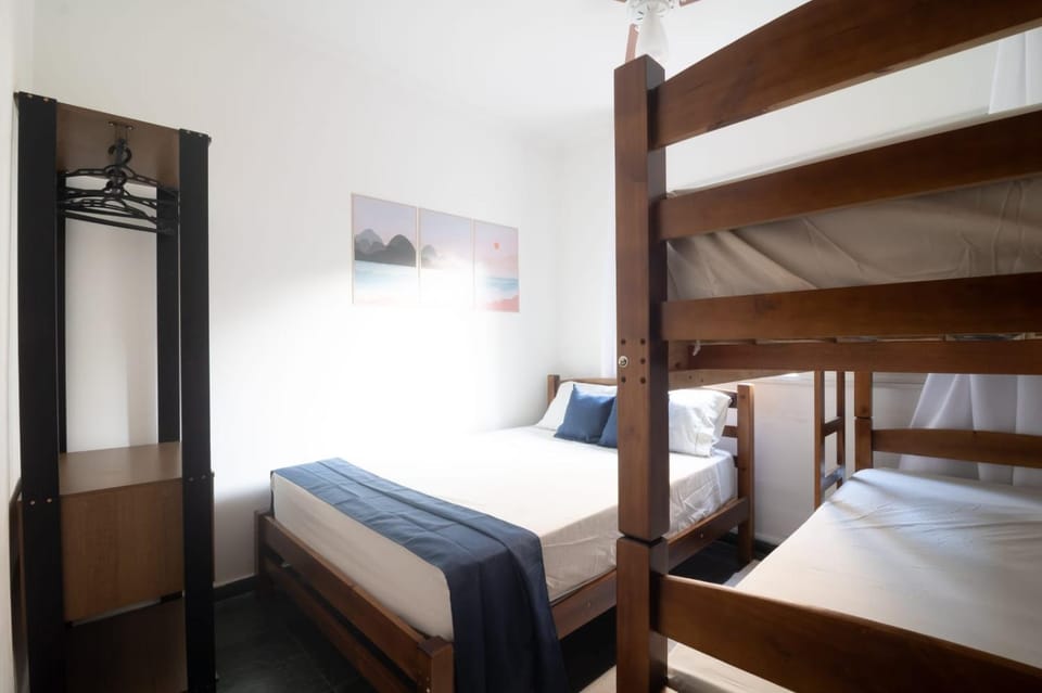 Bed, Bedroom, bunk bed