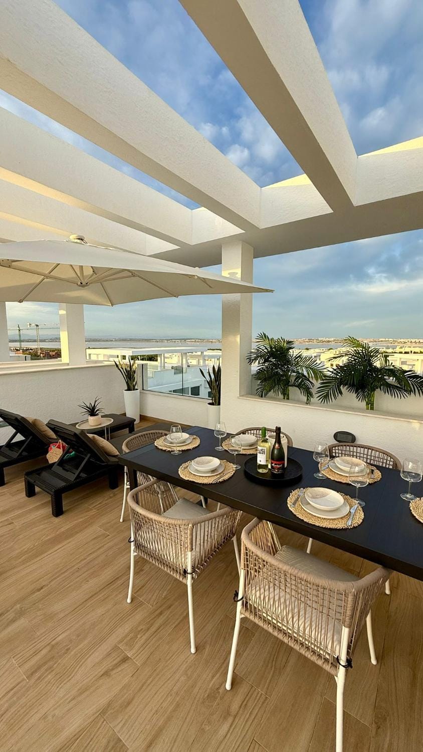 Stylish Stay Retreat in Los Balcones, Costa Blanca Apartment in Vega Baja del Segura