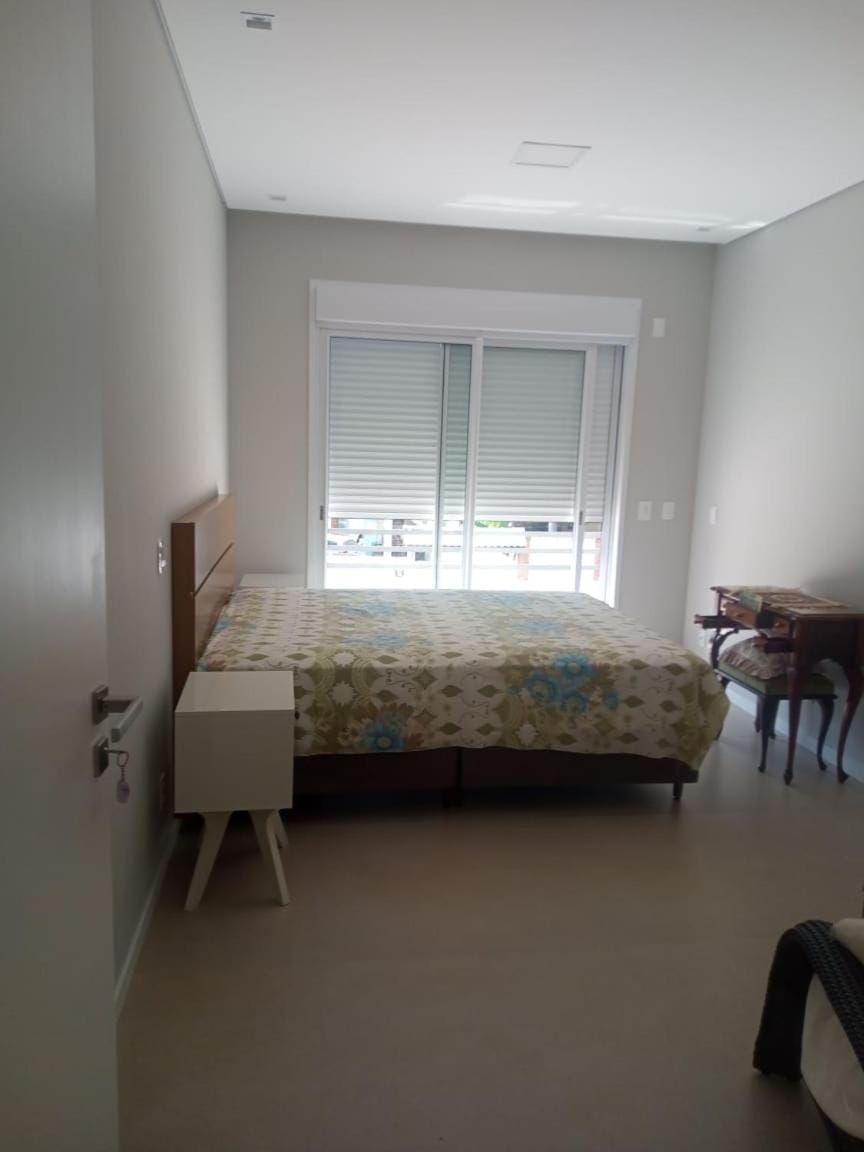 Casa Mágica com Suíte e Quarto Encantados Apartment in Florianopolis