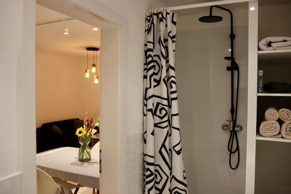 Moderne Souterrainwohnung Apartment in Hesse