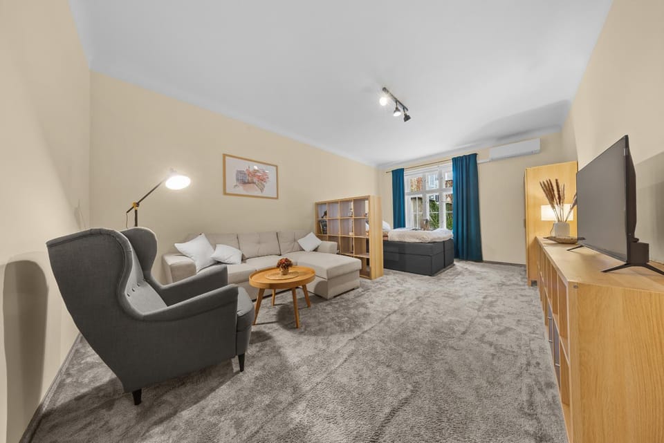 Historic Center Studio Klemensova Apartment in Bratislava
