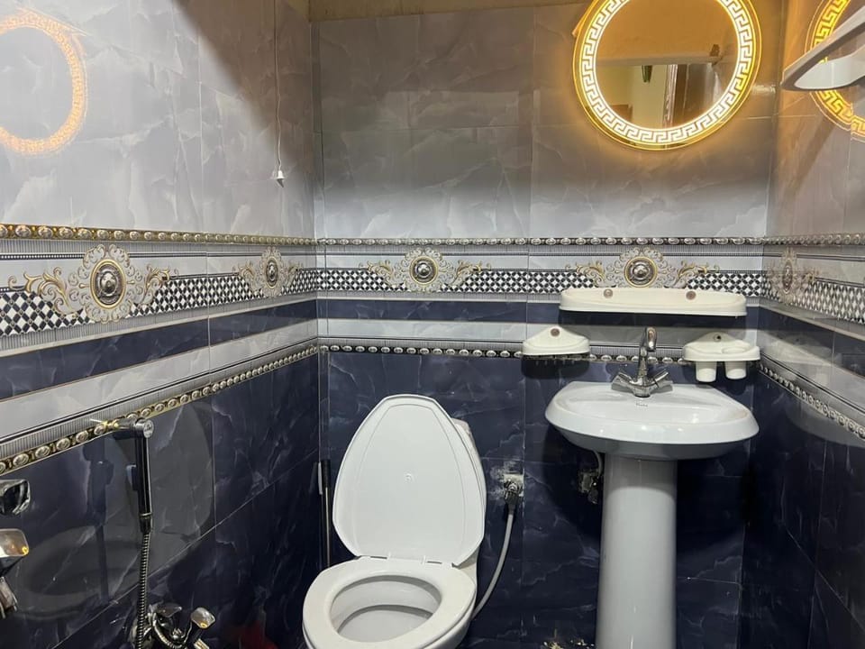 Hotel Grand Palace In Clifton Bed and Breakfast in Karachi