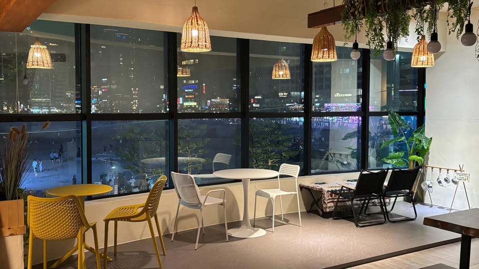 Seating area