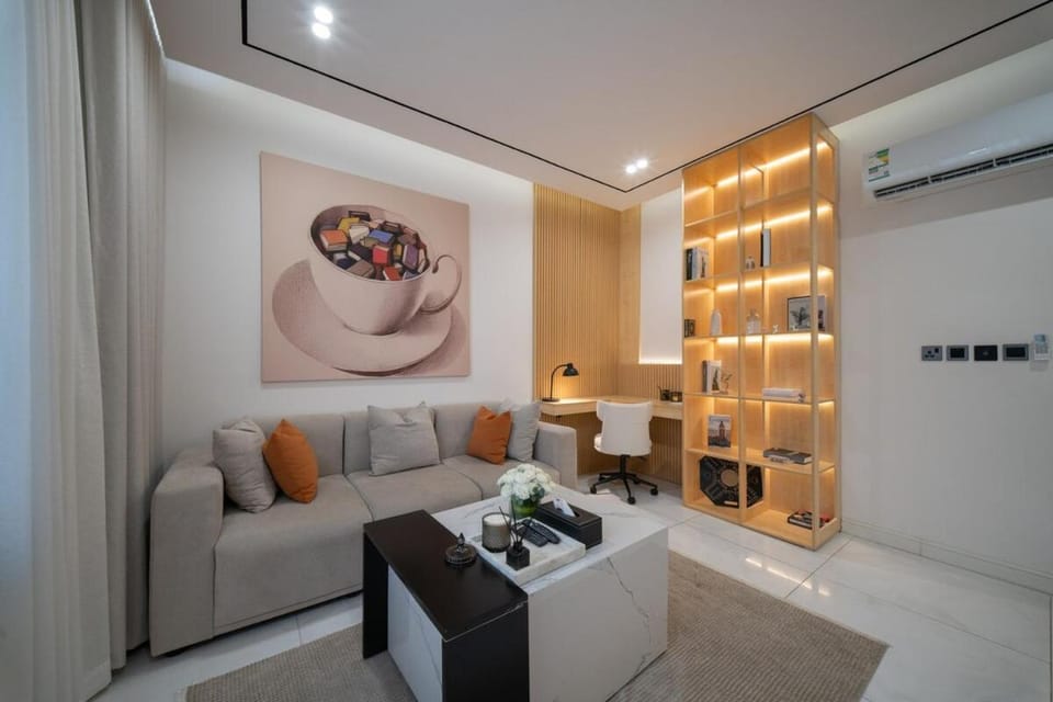 Luxurious suite with a workspace Apartment in Jeddah