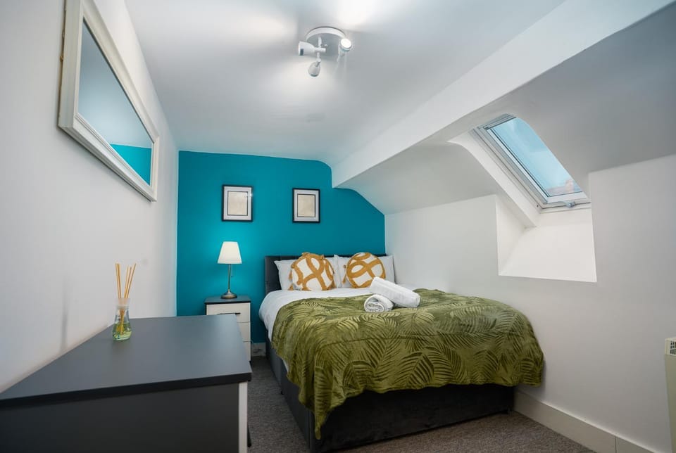Bed, Photo of the whole room, Bedroom, heating, internet, towels