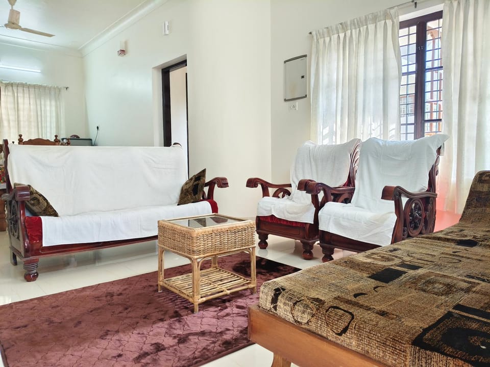 Aromal Homestay Vacation rental in Thiruvananthapuram