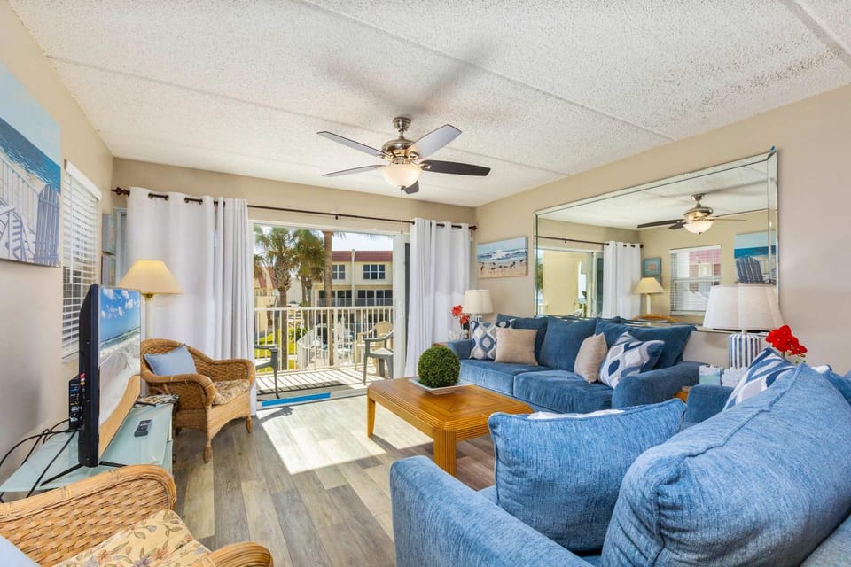 Pier Point South Ocean View Condo B-14 House in Saint Augustine Beach