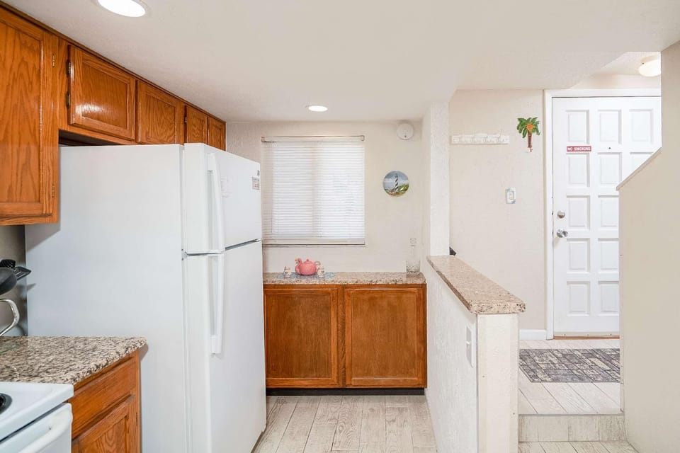 Pier Point South Oceanfront Townhouse Condo A-6 House in Saint Augustine Beach