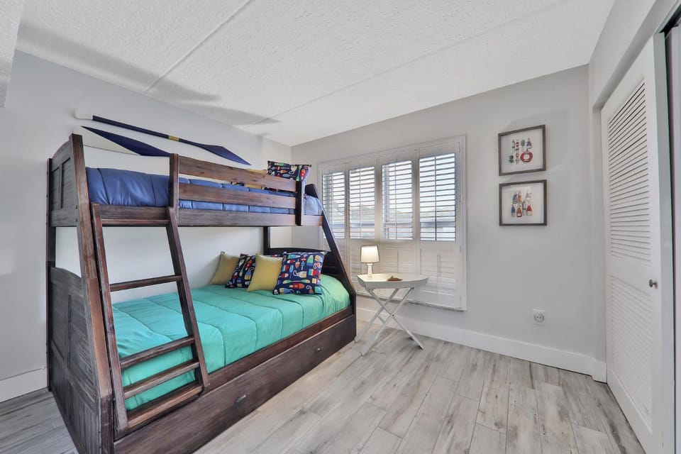 Pier Point South Ocean View Condo D-44 House in Saint Augustine Beach
