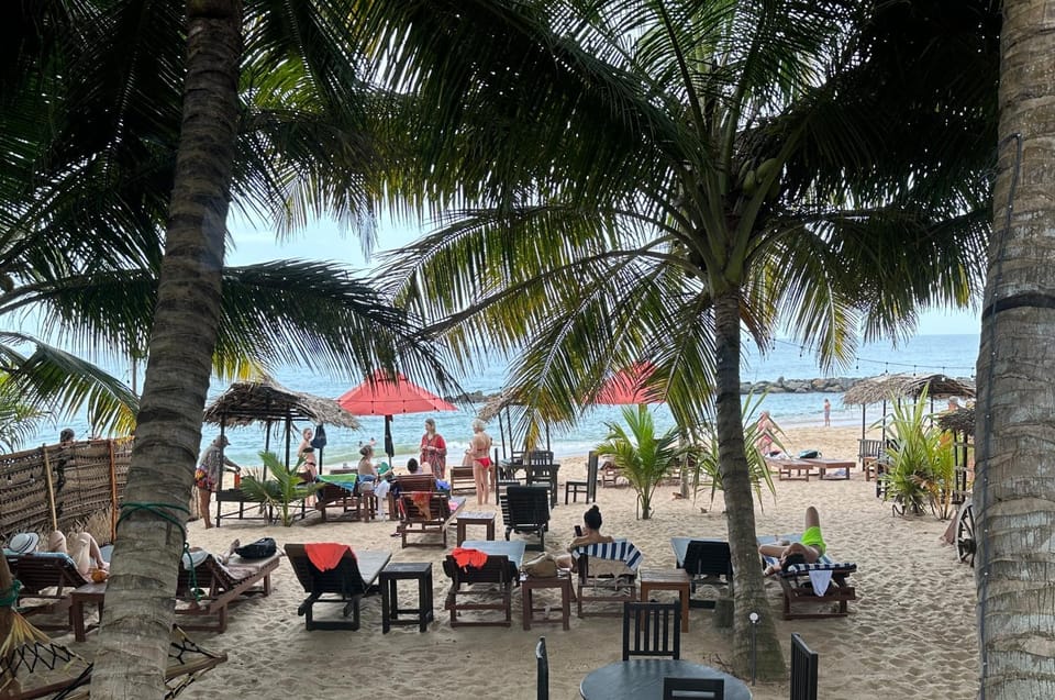 Restaurant/places to eat, Beach, Sea view, sunbed