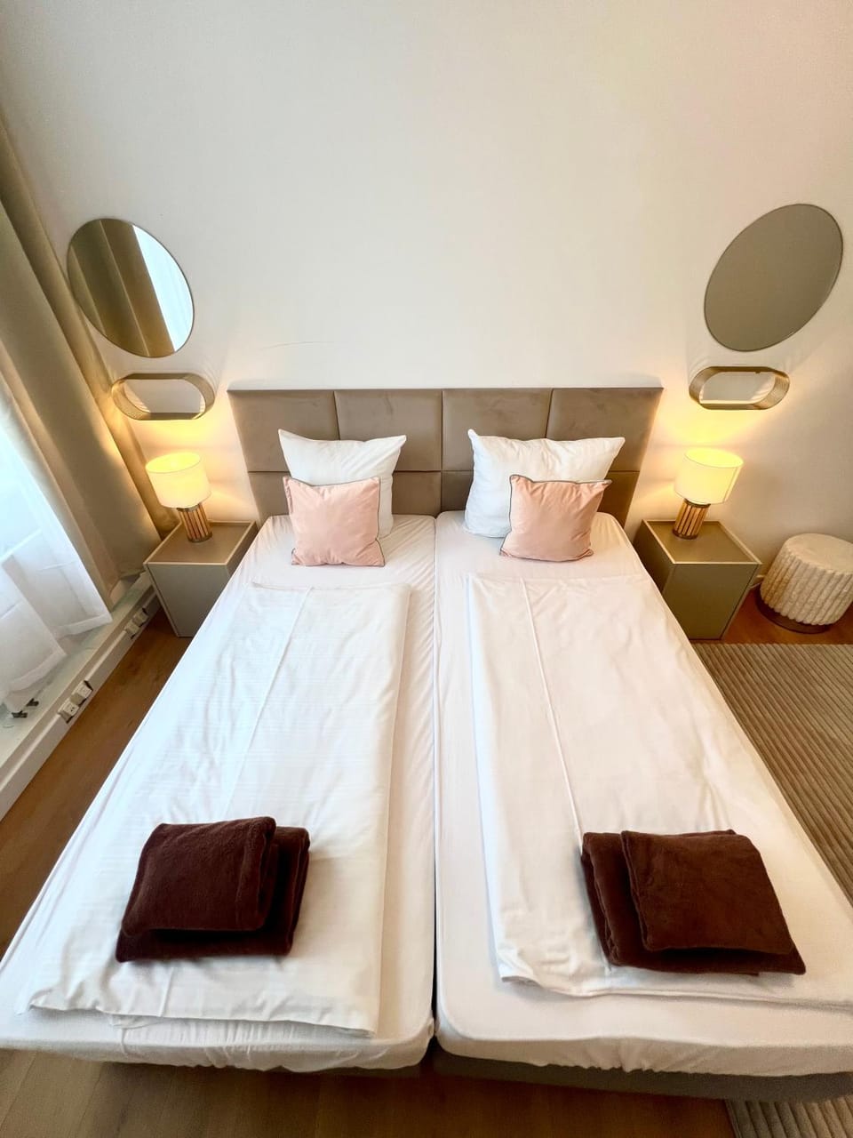 BIG New 7Rooms City Center APARTMENTS and Suites Apartment in Berlin
