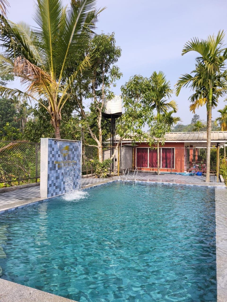 Swimming pool, Swimming pool