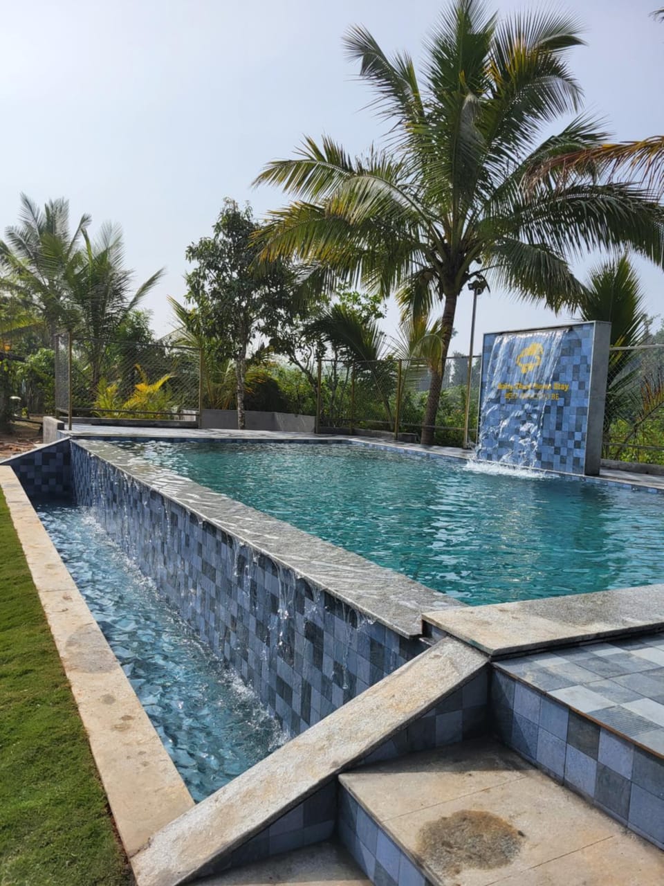 Swimming pool, Swimming pool