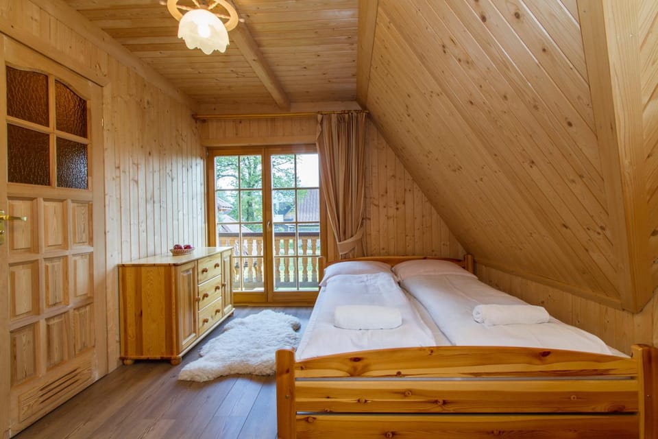 udanypobyt Domek Przy Lesie House in Lesser Poland Voivodeship