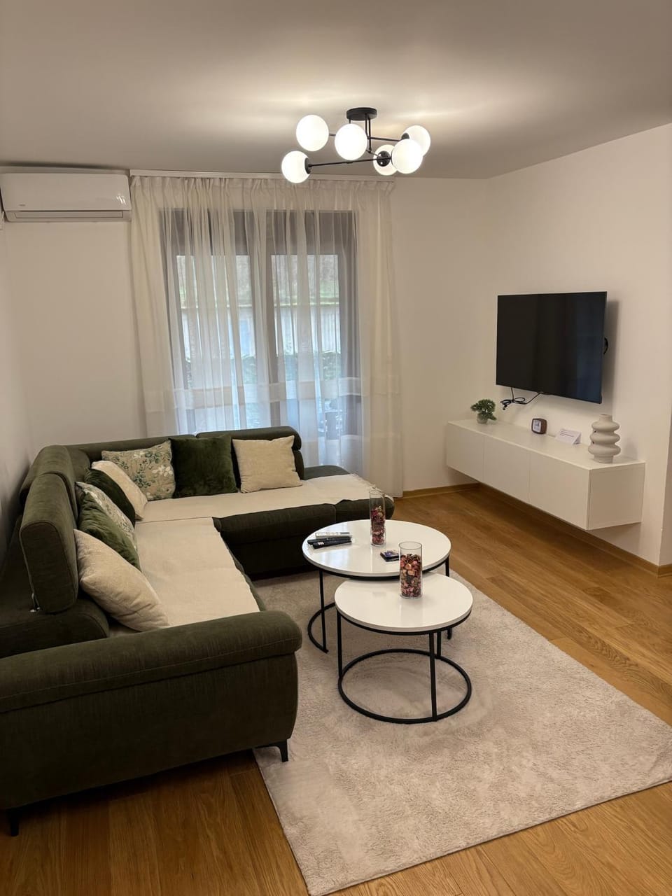 TV and multimedia, Living room