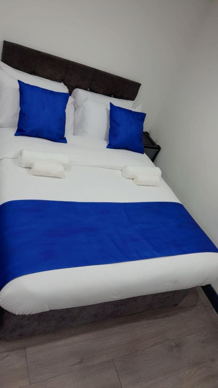Leeds Bextley Studio Apartment in Leeds