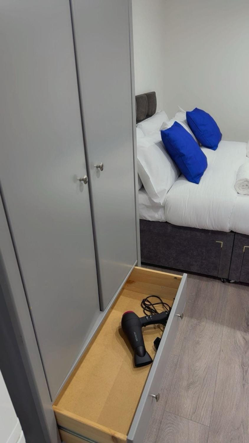 Leeds Bextley Studio Apartment in Leeds
