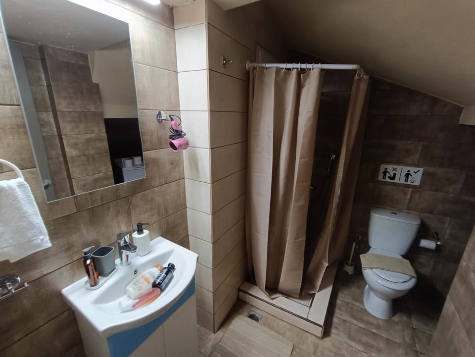 knezevic resorts 2 Apartment in Athens
