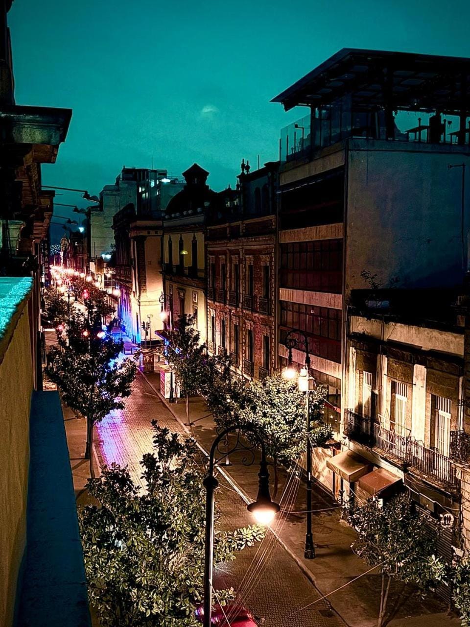 Night, Neighbourhood, Balcony/Terrace, City view, Street view, Location, Quiet street view