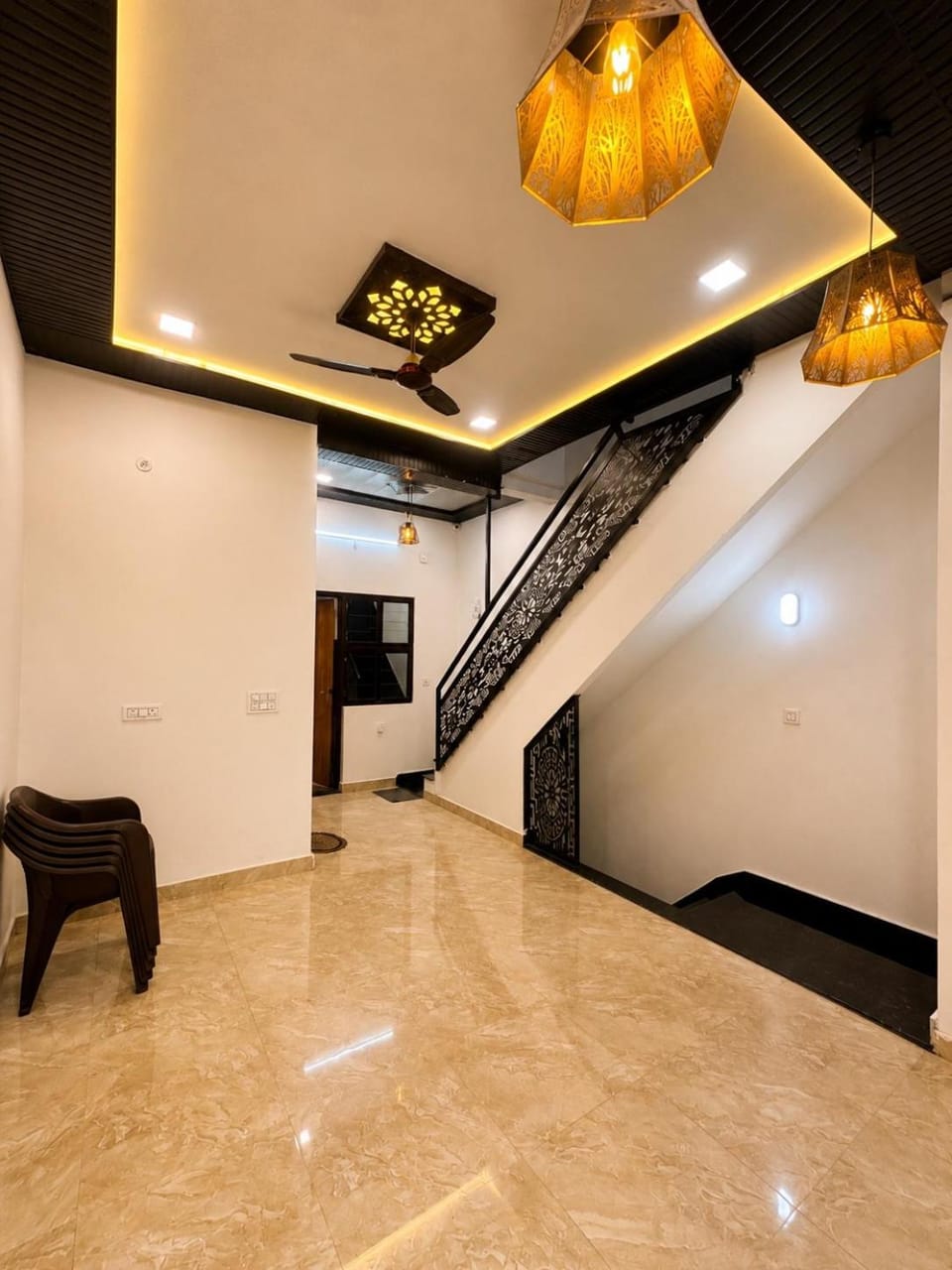 Children play ground, Game Room, Living room, Lounge or bar, Dining area