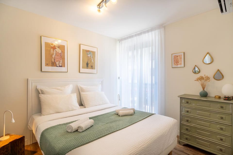 Decorative detail, Bedroom