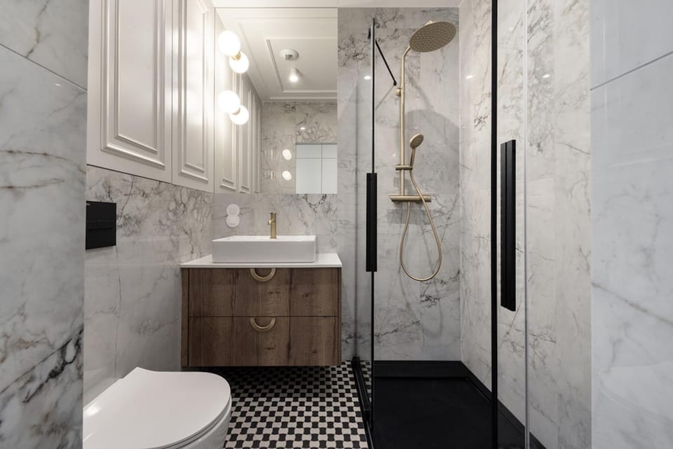 Shower, Toilet, Bathroom