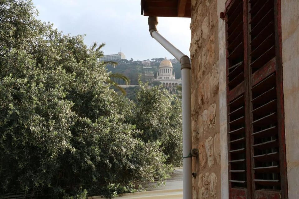 Rosa Guest House Bed and Breakfast in Haifa