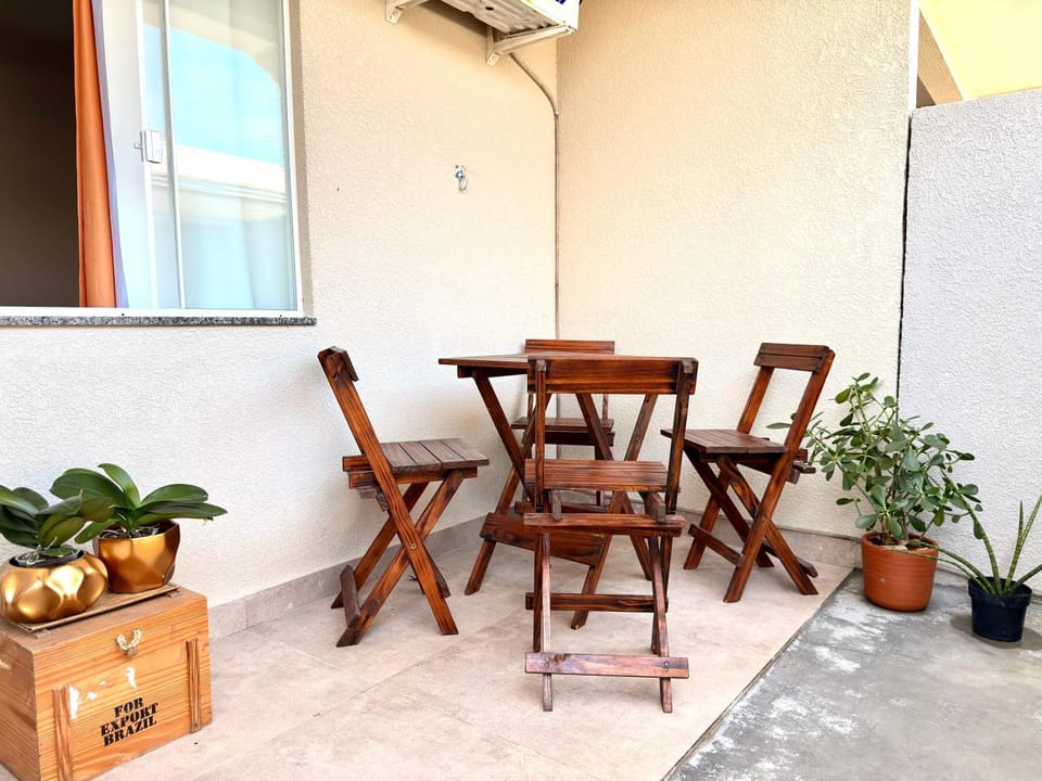 Patio, Dining area