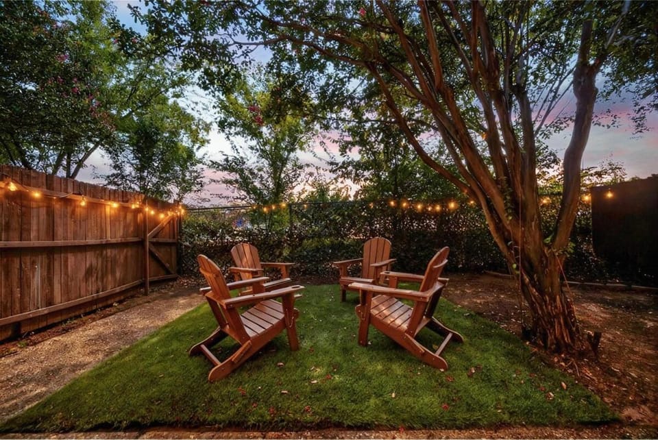 Day, Night, Natural landscape, Garden, Garden view, sunbed