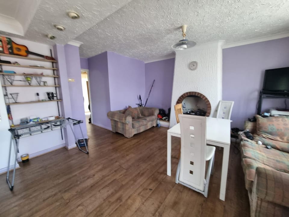 Room in Feltham, Heathrow, London Vacation rental in London Borough of Hounslow
