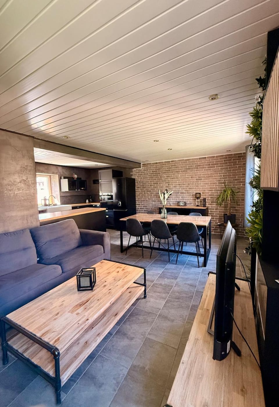 Secret Factory & Spa Apartment in Grand Est