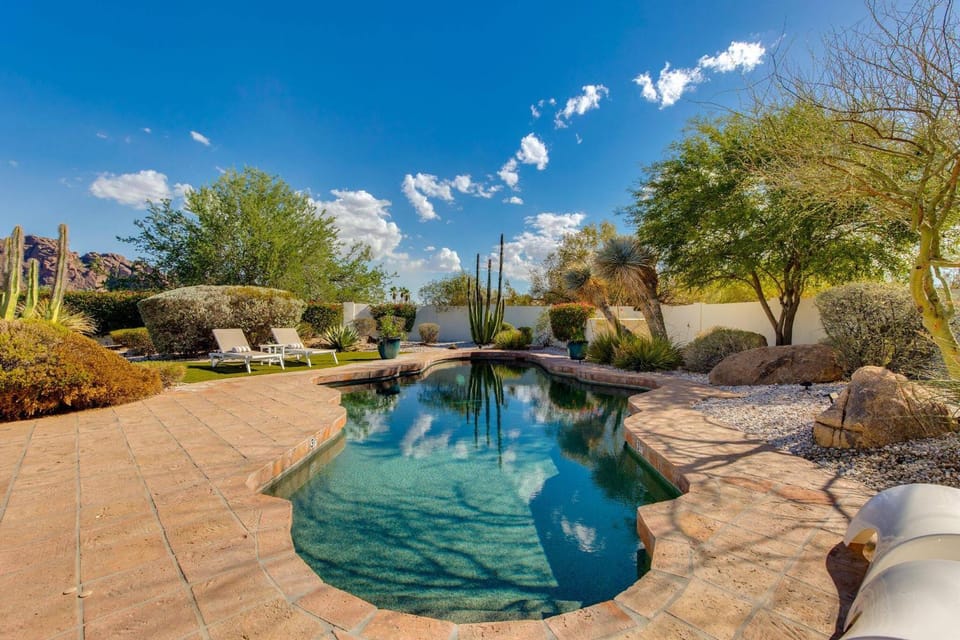 Activities, Garden, Animals, Swimming pool