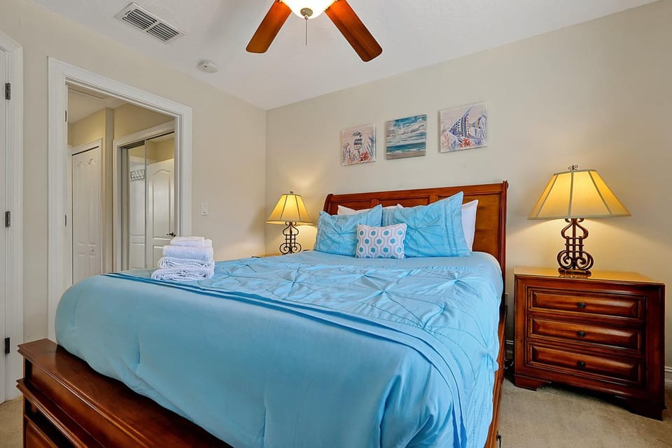 Elegant Escape at Reunion Near Disney w Pool House in Four Corners