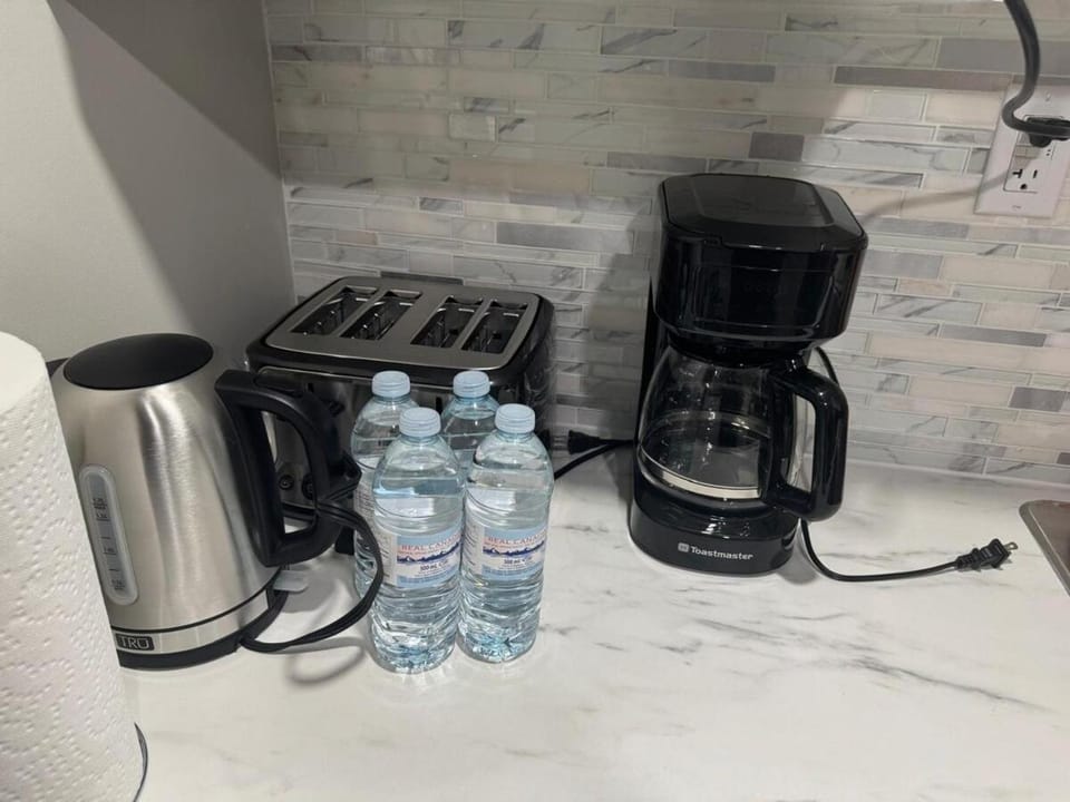 Coffee/tea facilities, Kitchen or kitchenette, toaster