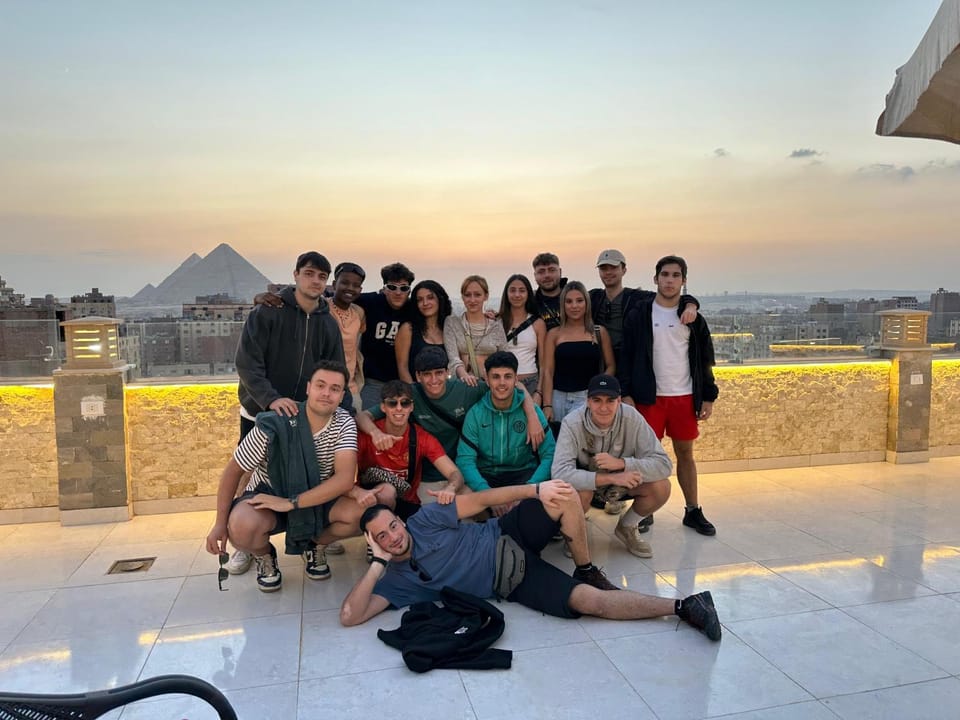Nearby landmark, People, Guests, Mountain view, group of guests