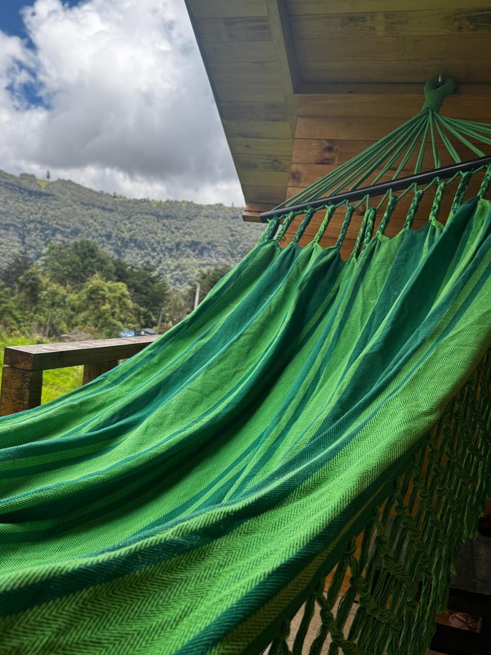Cabañas del bosque - La casa en la piedra Campground/ 
RV Resort in Cundinamarca, Colombia