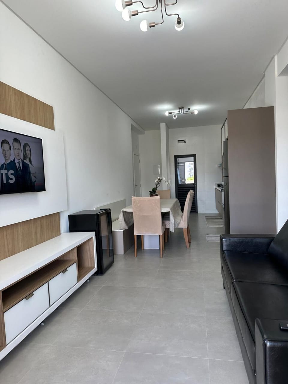 Apartamento 205 Praia Grande - Pé na areia - Governador Celso Ramos Apartment in Florianopolis