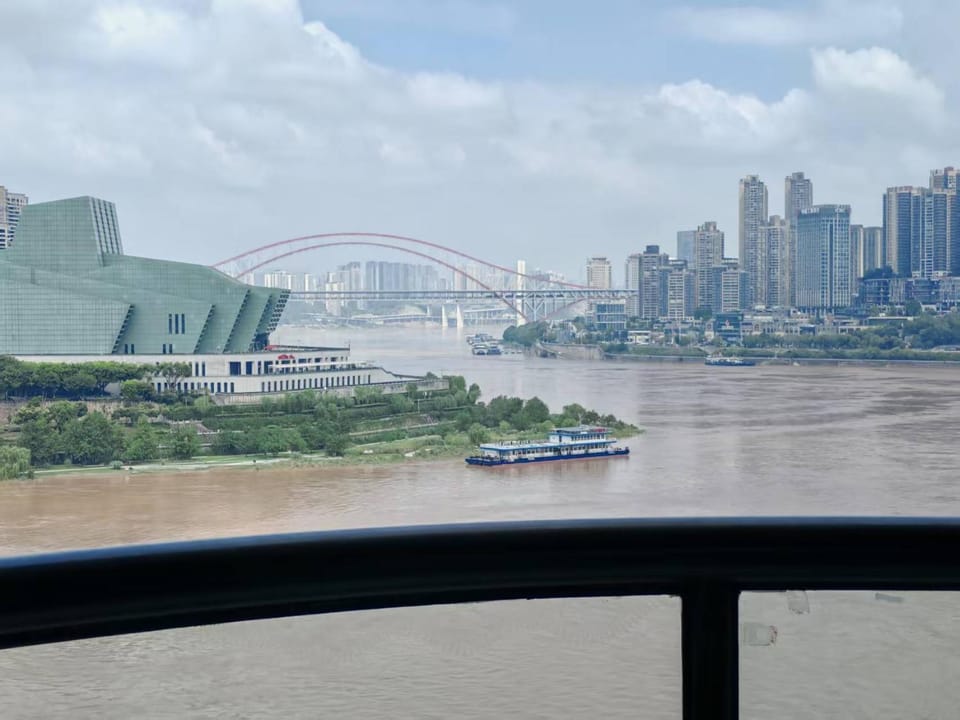 Nearby landmark, City view, Lake view, River view