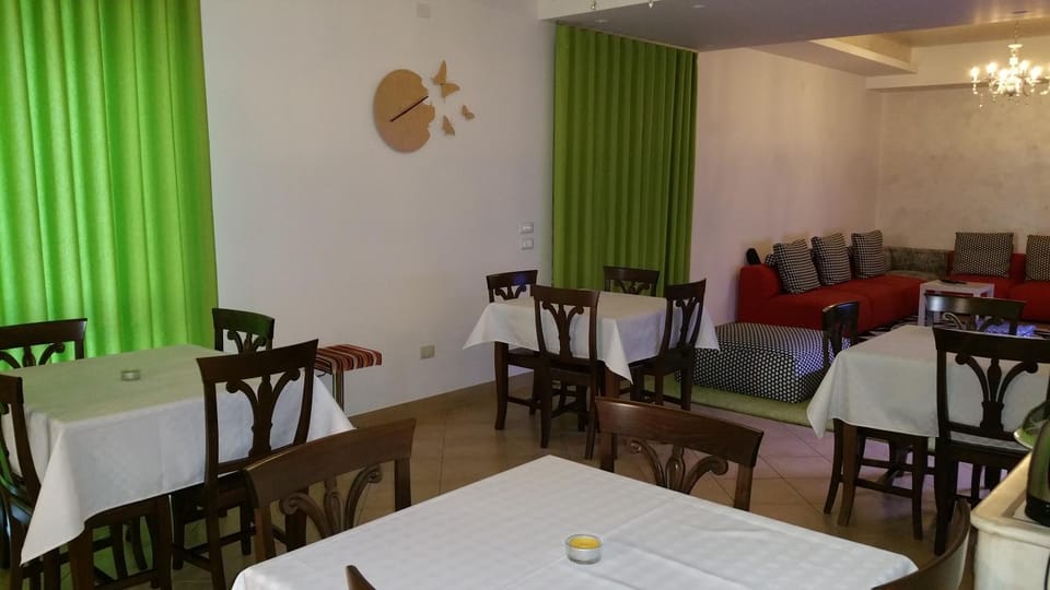 Communal lounge/ TV room, Lounge or bar