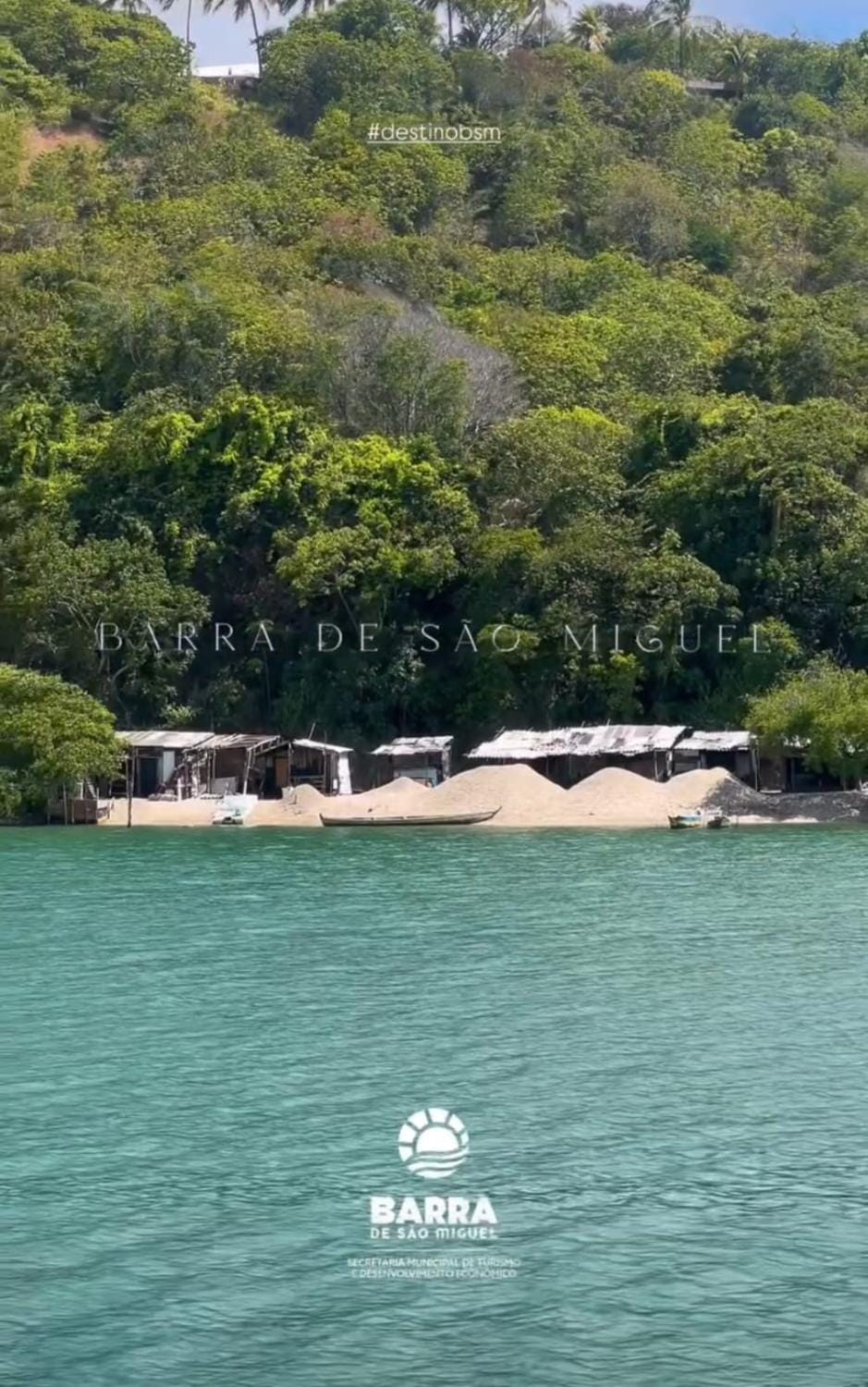 Nearby landmark, Day, Natural landscape, Beach, Lake view, Mountain view, River view, Sea view