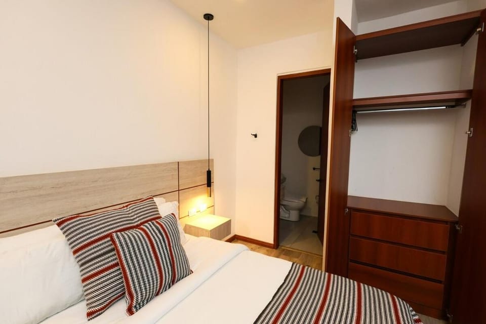 Exclusive Queen Suite - Casa Pardo - 3 Apartment in Bogota