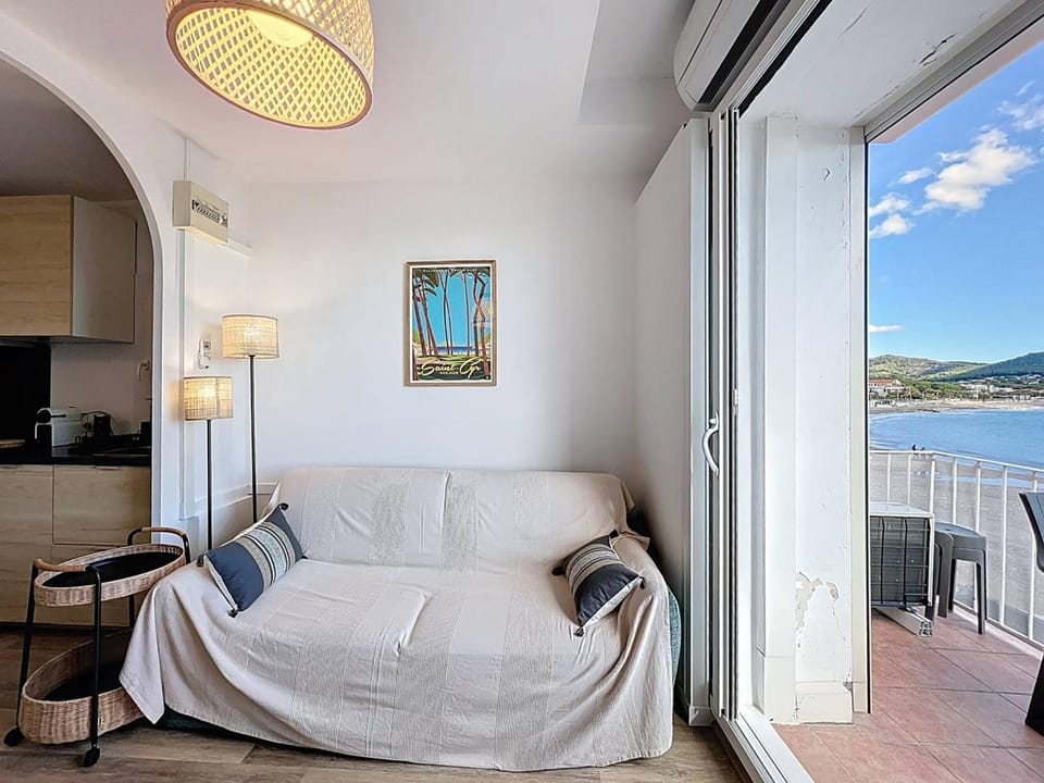 Appartement en Bord de Mer avec Climatisation - FR-1-770-59 Apartment in La Cadière-d'Azur
