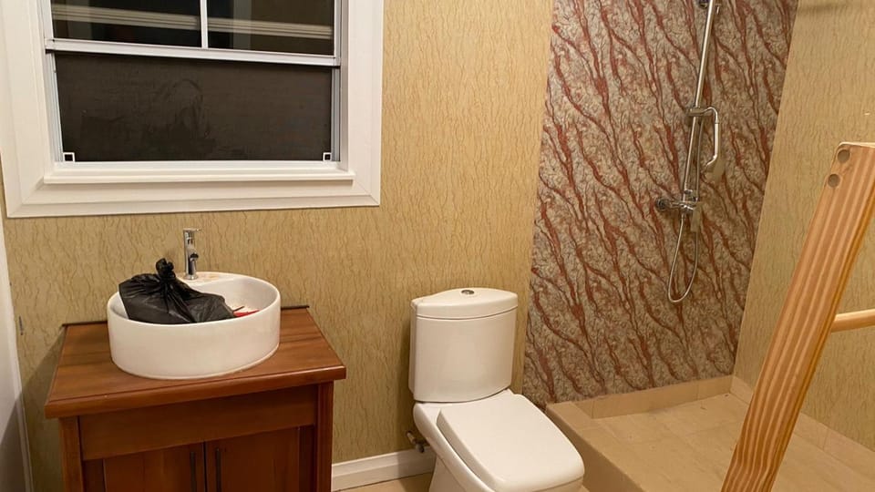 Toilet, Bathroom