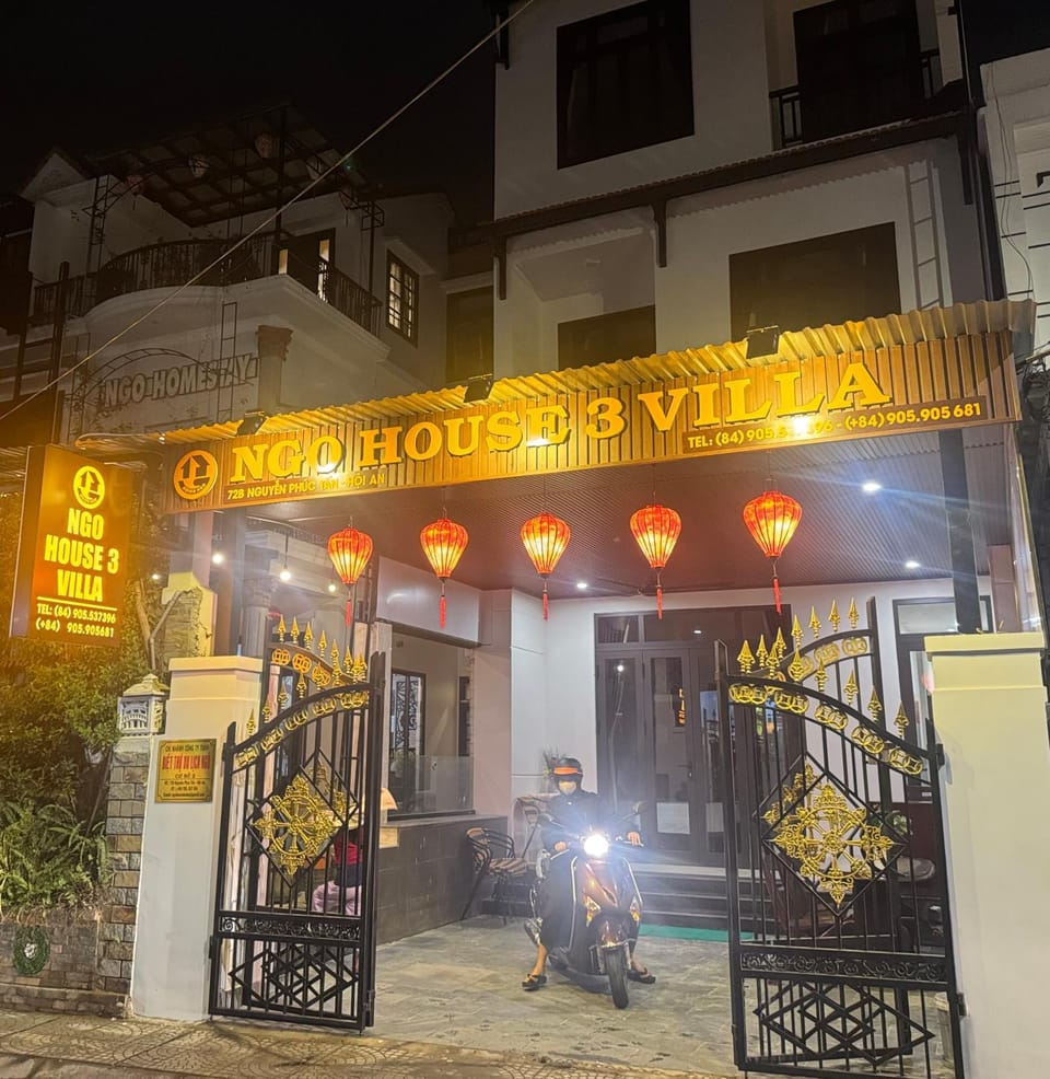 Property building, Night
