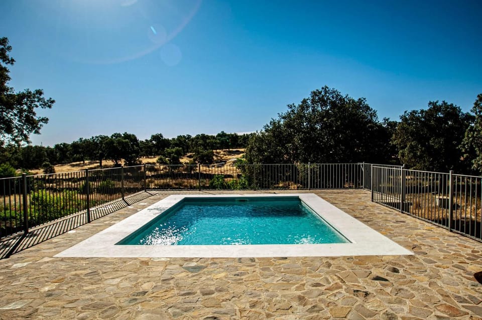 Alojamiento Rural Los Abuelos del Navaltorno House in Castile-La Mancha