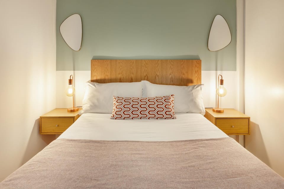 Bed, Bedroom