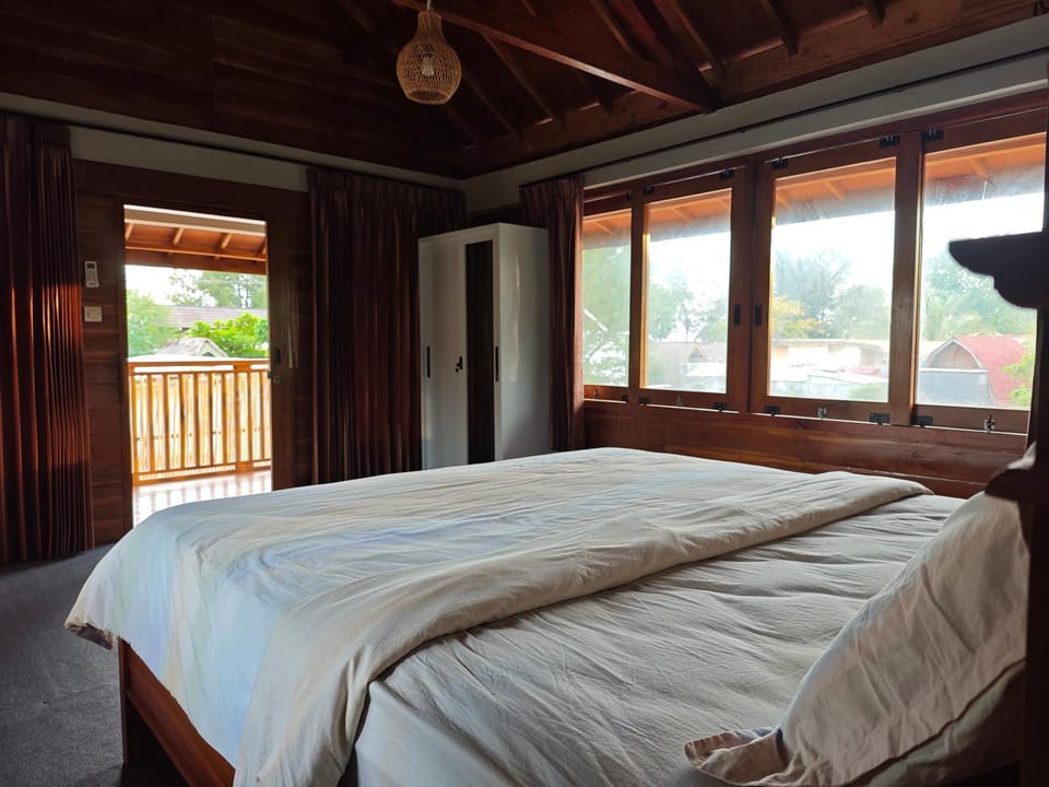 Andi's Bungalow Hostel in Pemenang