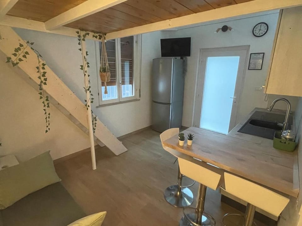 Small apartment in center Apartment in Montesilvano