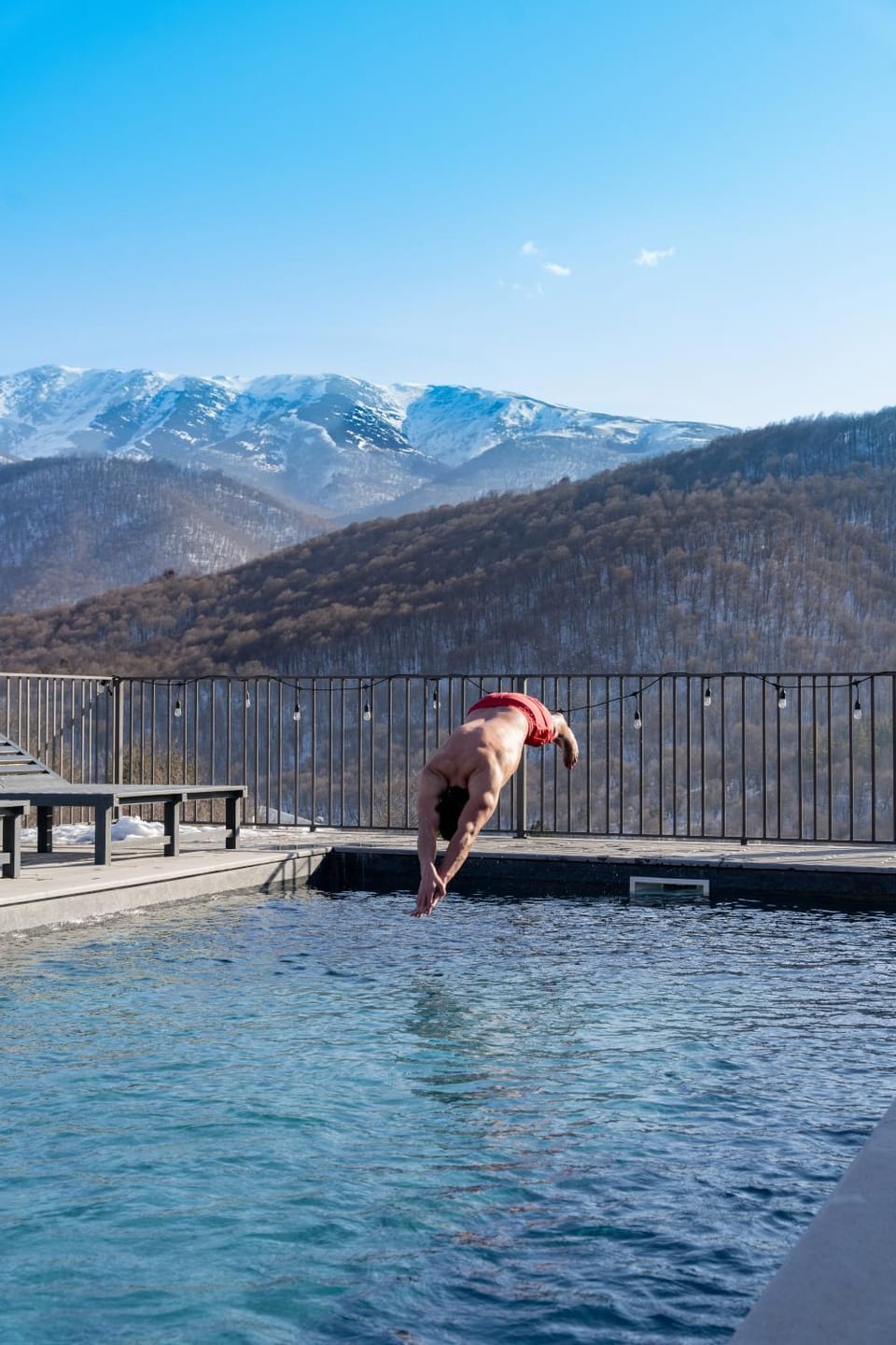 Swimming pool